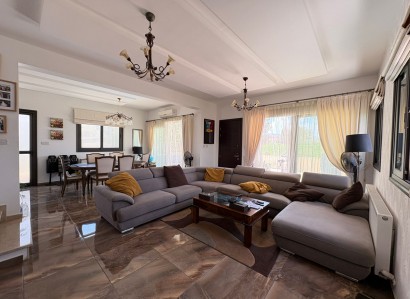 Peyia, Paphos Detached Villa For Sale | WW29888