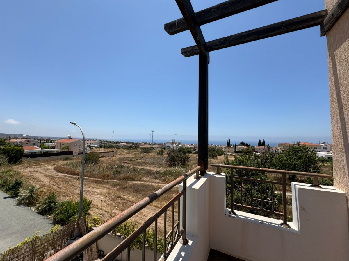 Detached Villa For Sale  in  Peyia