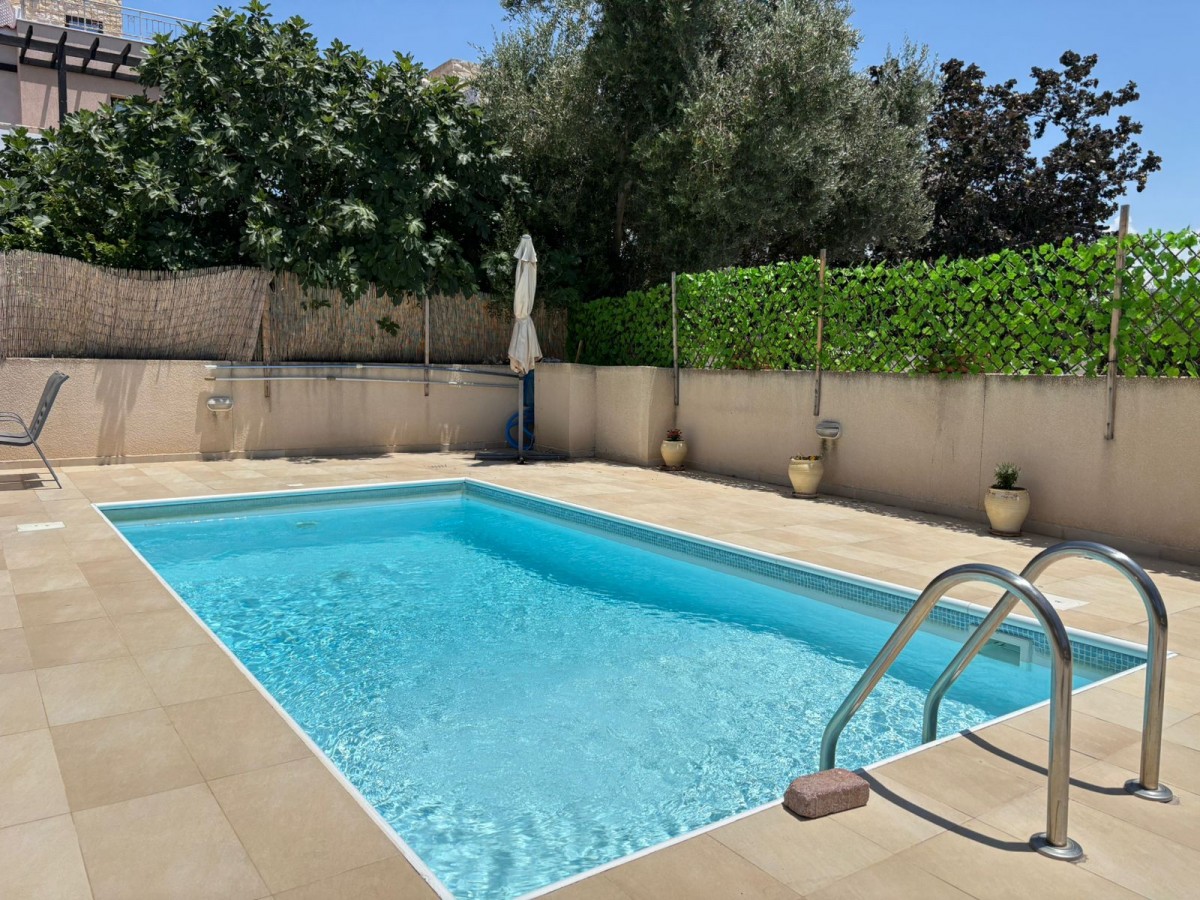 Detached Villa For Sale  in  Peyia