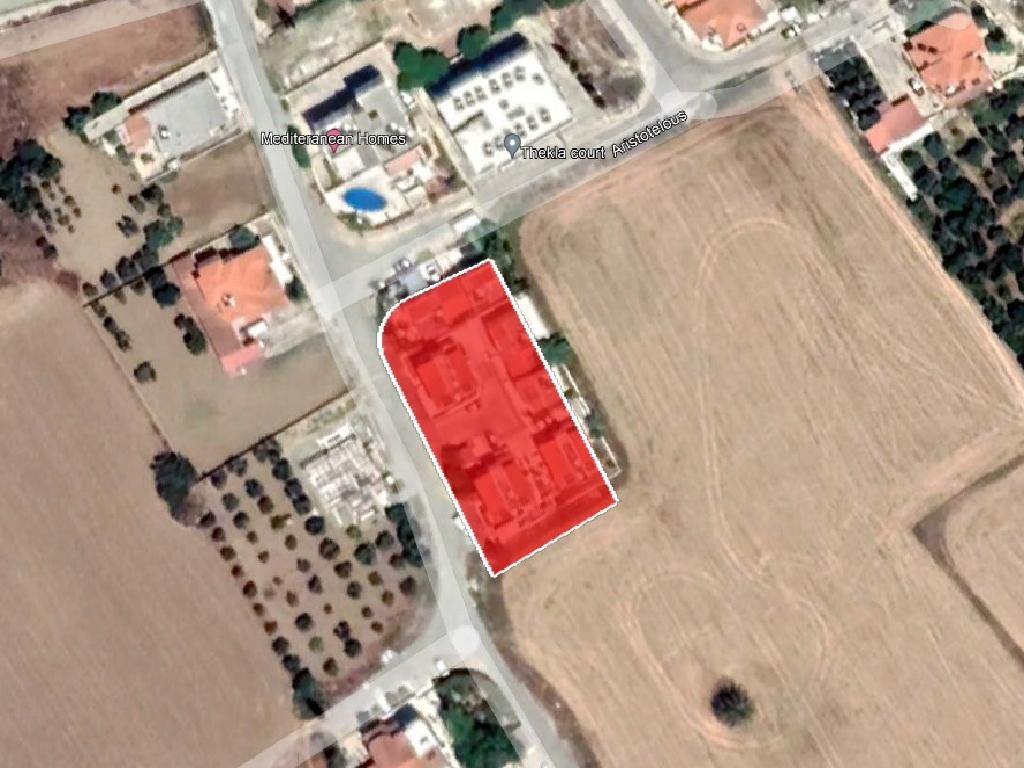 Town House / Maisonette For Sale  in  Pervolia
