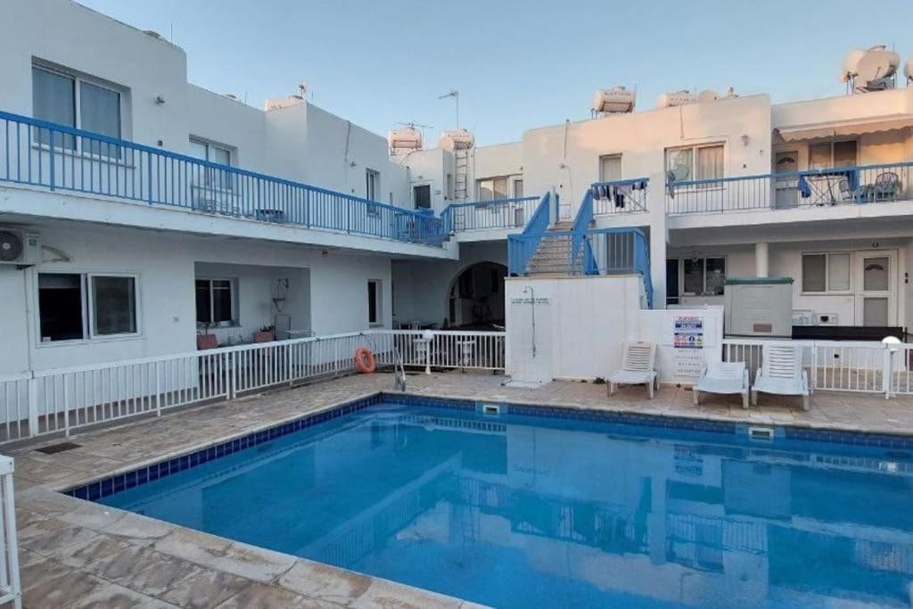 Kato Paphos - Universal, Paphos Apartment Sold | WW29896