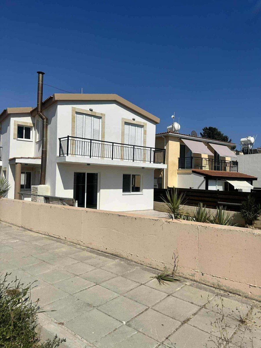 Detached Villa For Rent  in  Chlorakas
