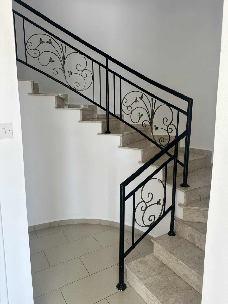 Detached Villa For Rent  in  Chlorakas