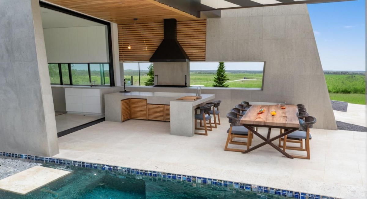 Detached Villa For Sale  in  Select Location