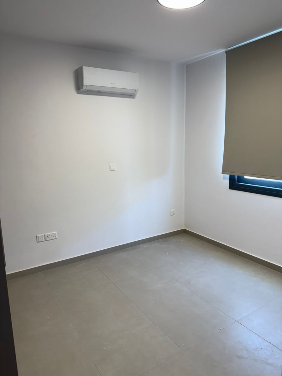 Apartment For Sale  in  Anavargos