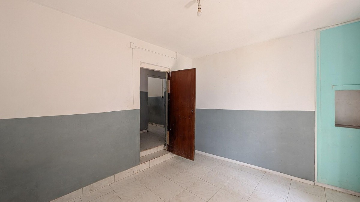 Bungalow For Sale  in  Empa