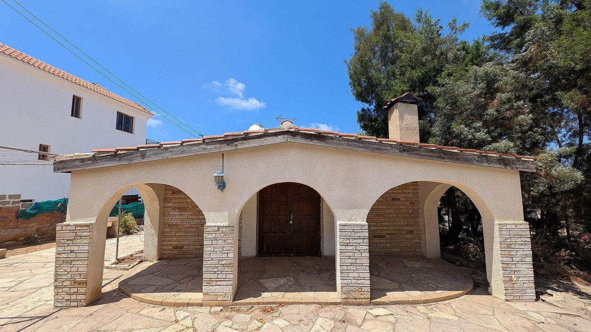 Bungalow For Sale  in  Empa