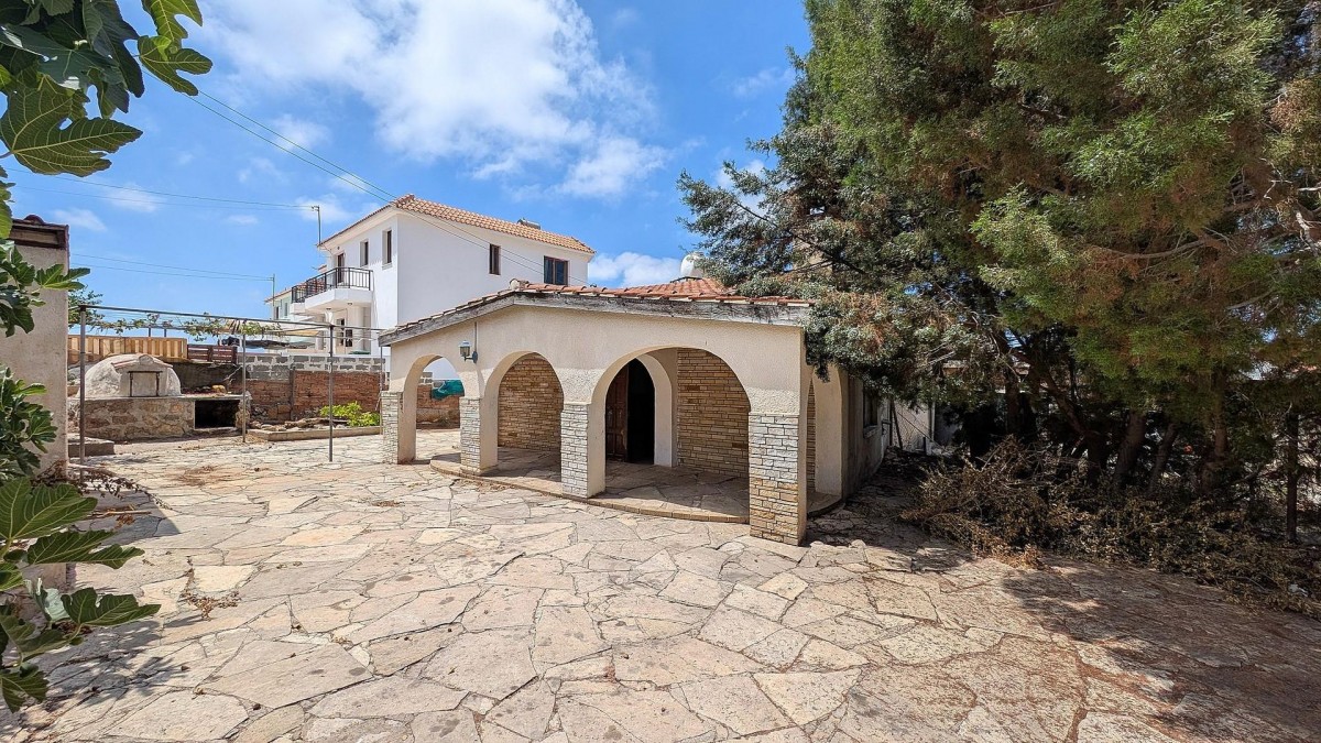 Empa, Paphos Bungalow Sold | WW29912
