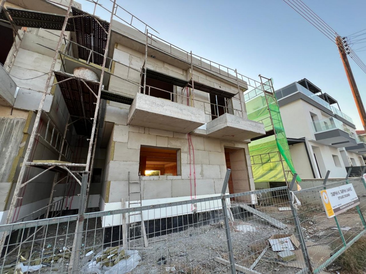 Semi Detached Villa For Sale  in  Mandria