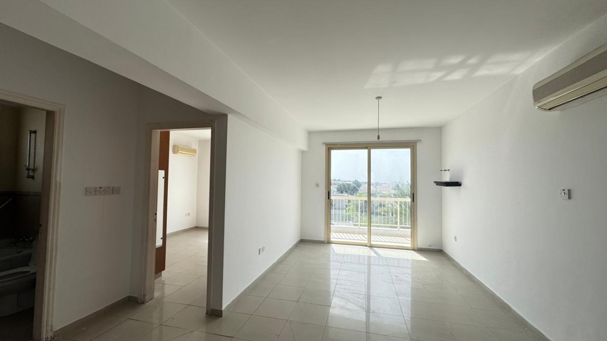 Apartment For Sale  in  Yeroskipou