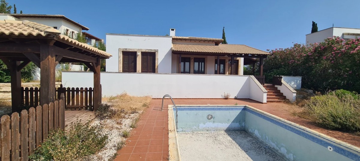 Detached Villa For Sale  in  Kouklia - Aphrodite Hills
