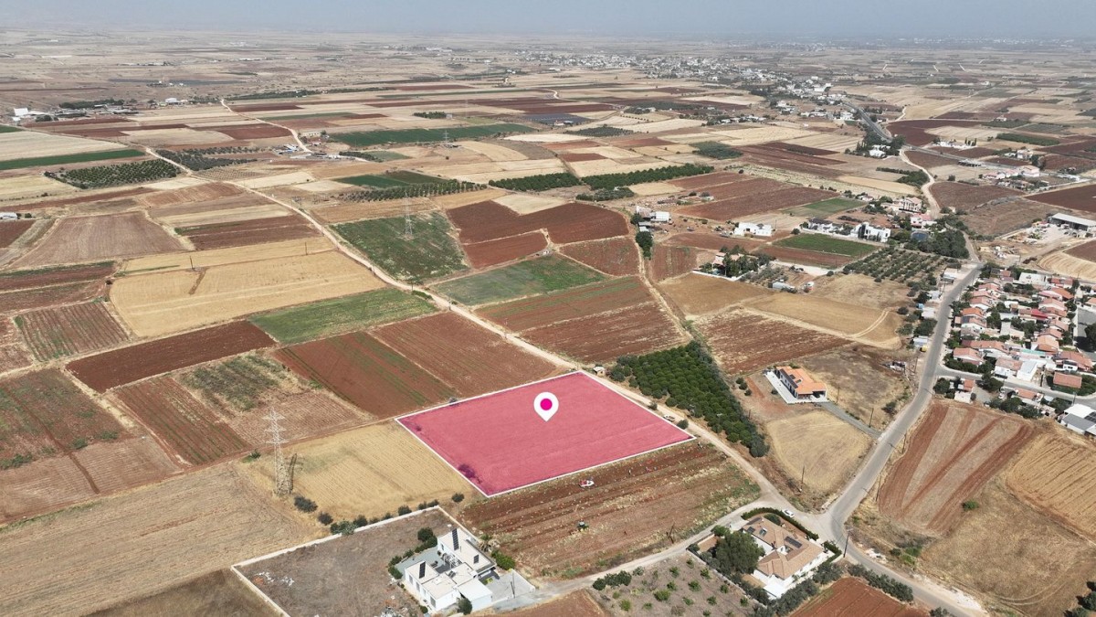 Peristerona, Nicosia Residential Plot For Sale | WW29950