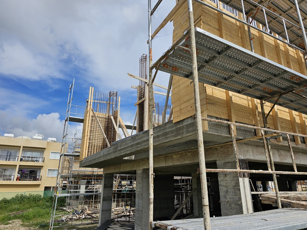 Apartment For Sale  in  Chlorakas