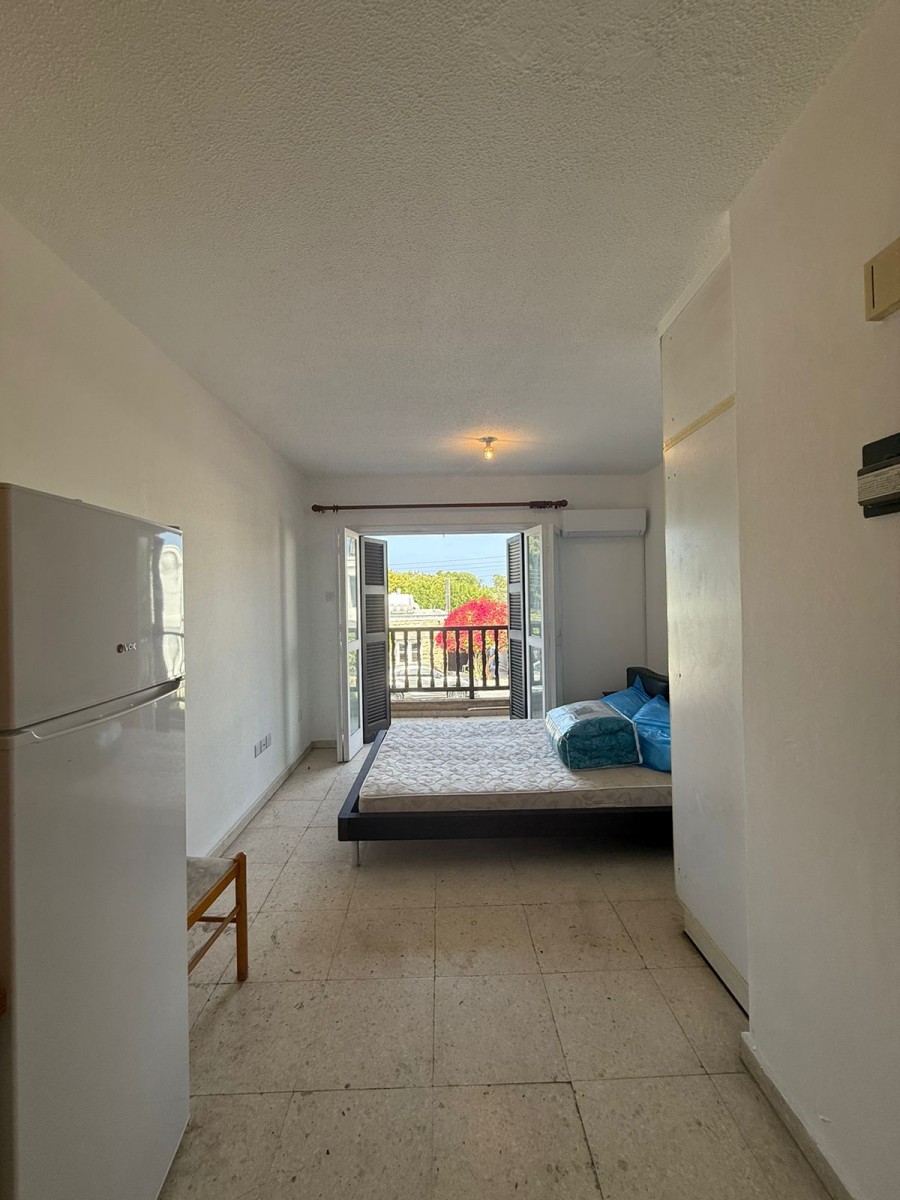 Studio For Rent  in  Kato Paphos