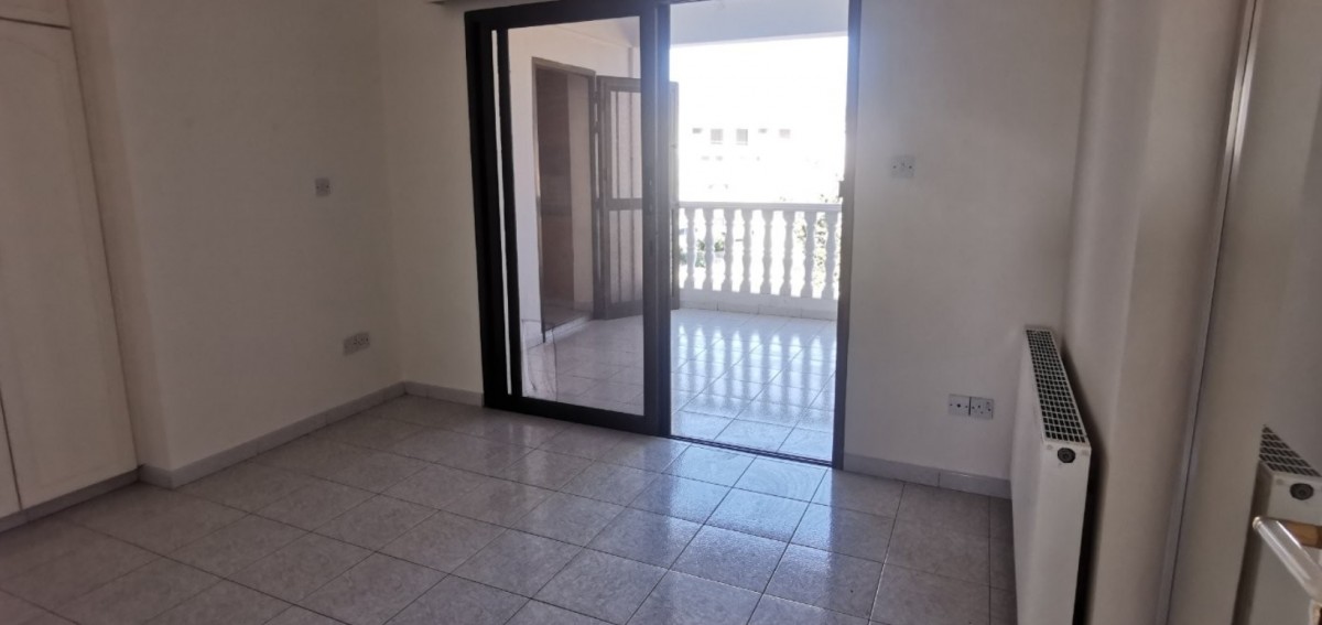 Penthouse For Rent  in  Empa