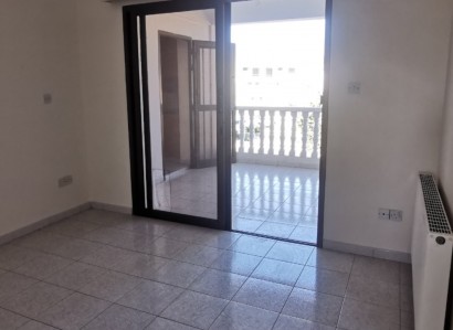 Empa, Paphos Penthouse Rented | WW30020