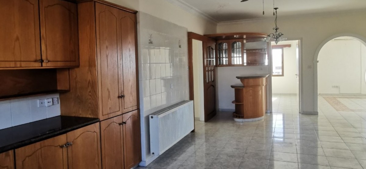 Penthouse For Rent  in  Empa