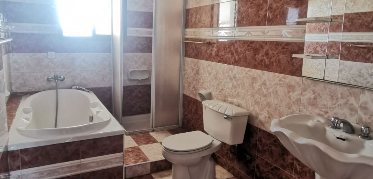 Penthouse For Rent  in  Empa