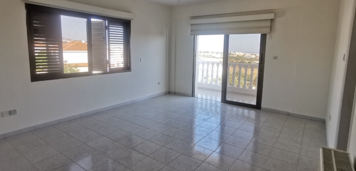 Penthouse For Rent  in  Empa