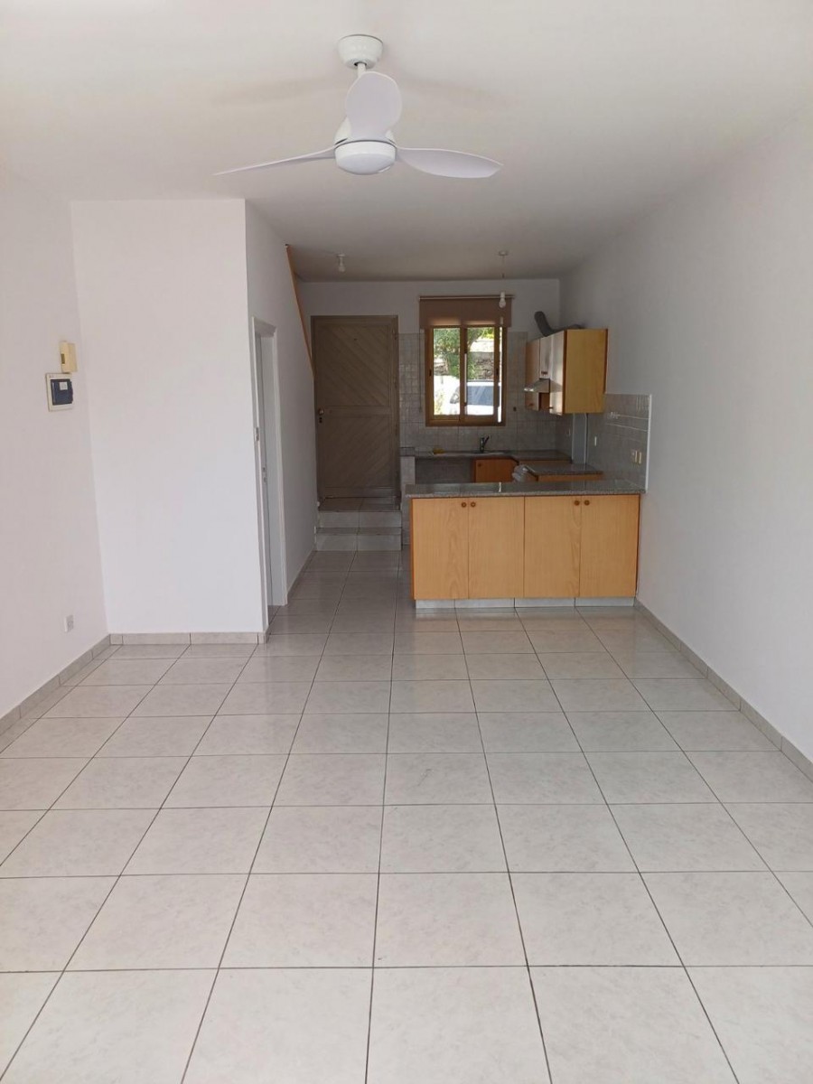 Town House / Maisonette For Rent  in  Tala