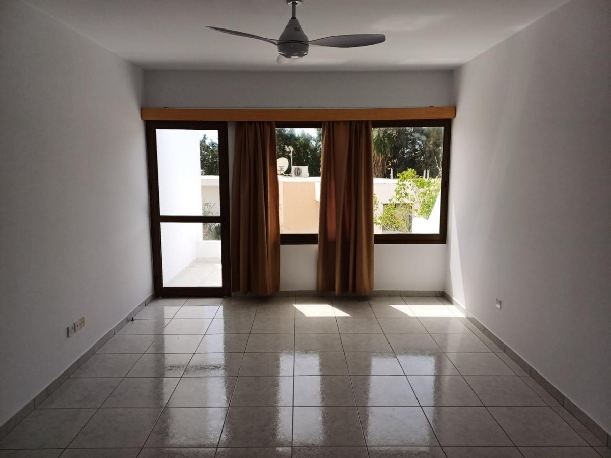 Town House / Maisonette For Rent  in  Tala