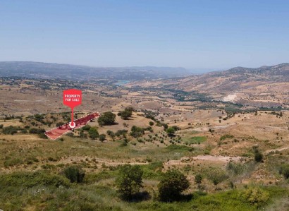 Fyti, Paphos Agricultural Field For Sale | WW30037