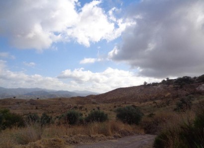 Fyti, Paphos Agricultural Field For Sale | WW30036