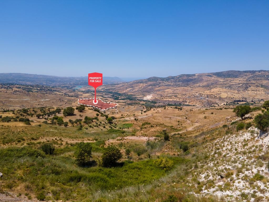 Fyti, Paphos Agricultural Field For Sale | WW30036