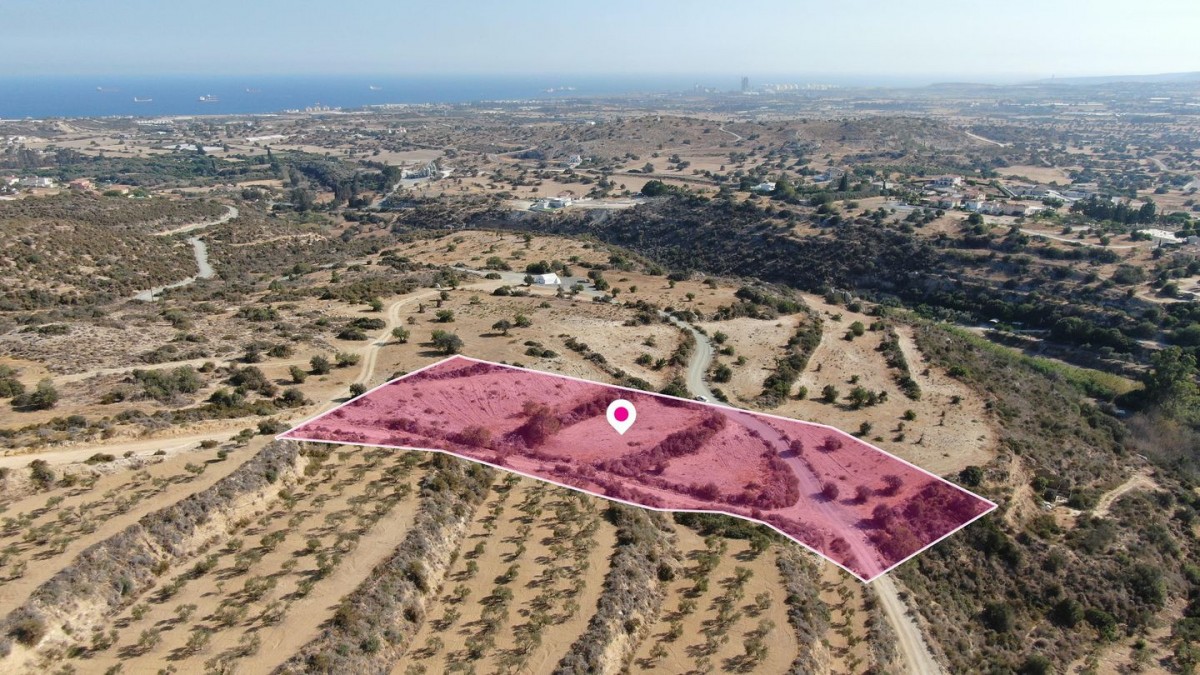 Residential field in Psematismenos, Larnaka