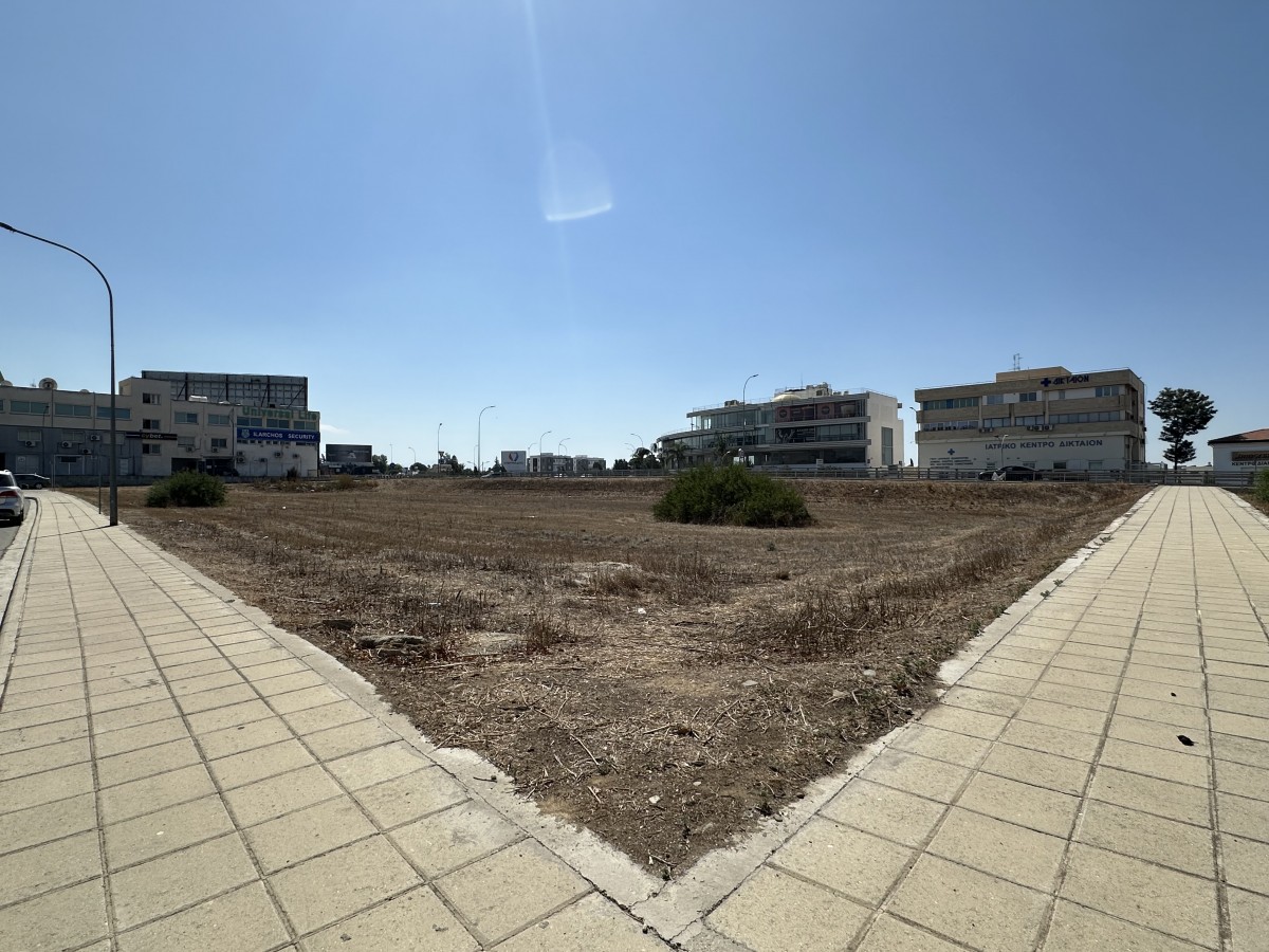 Strovolos, Nicosia Commercial Plot For Sale | WW30077