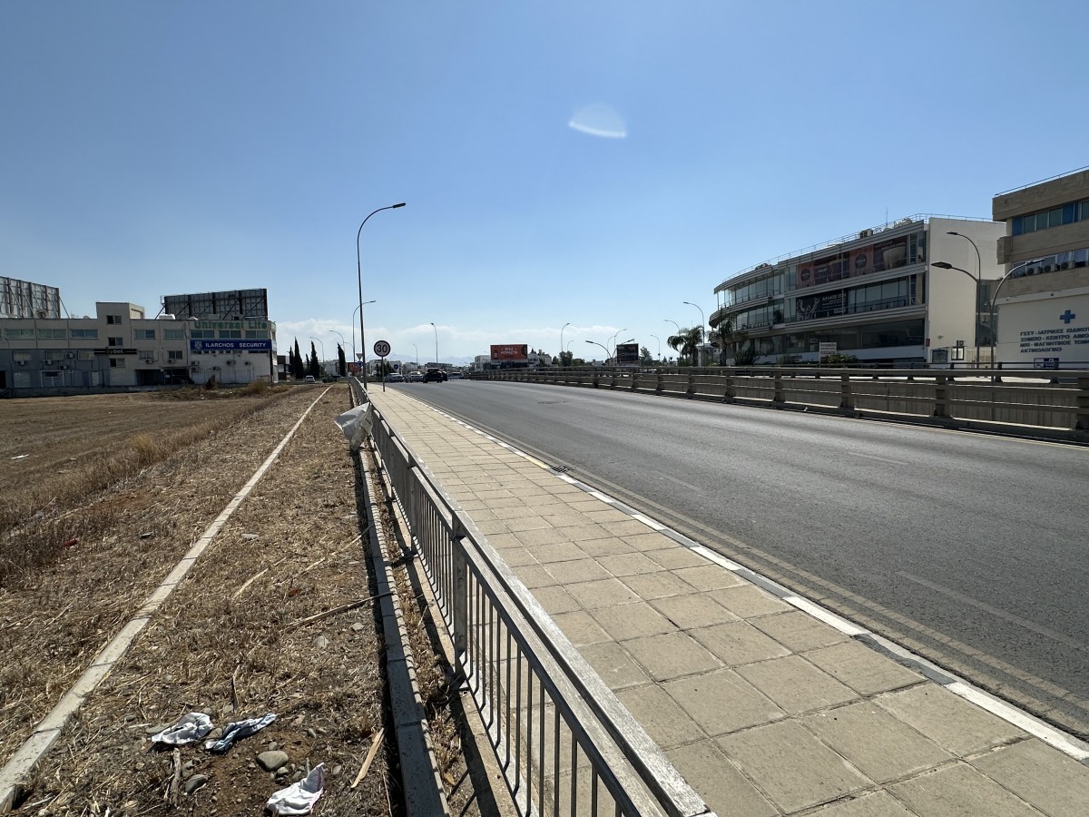 Commercial Plot For Sale  in  Select Location