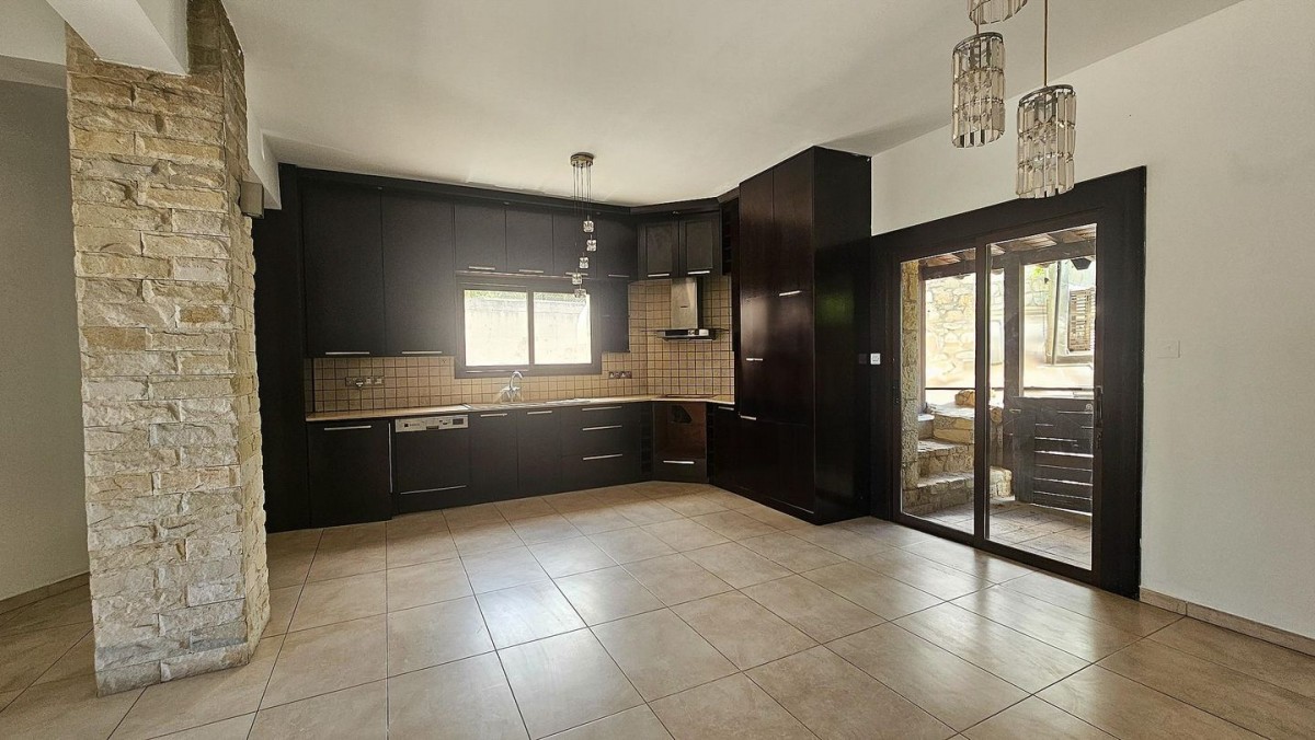 Duplex House with pool in Koili, Paphos