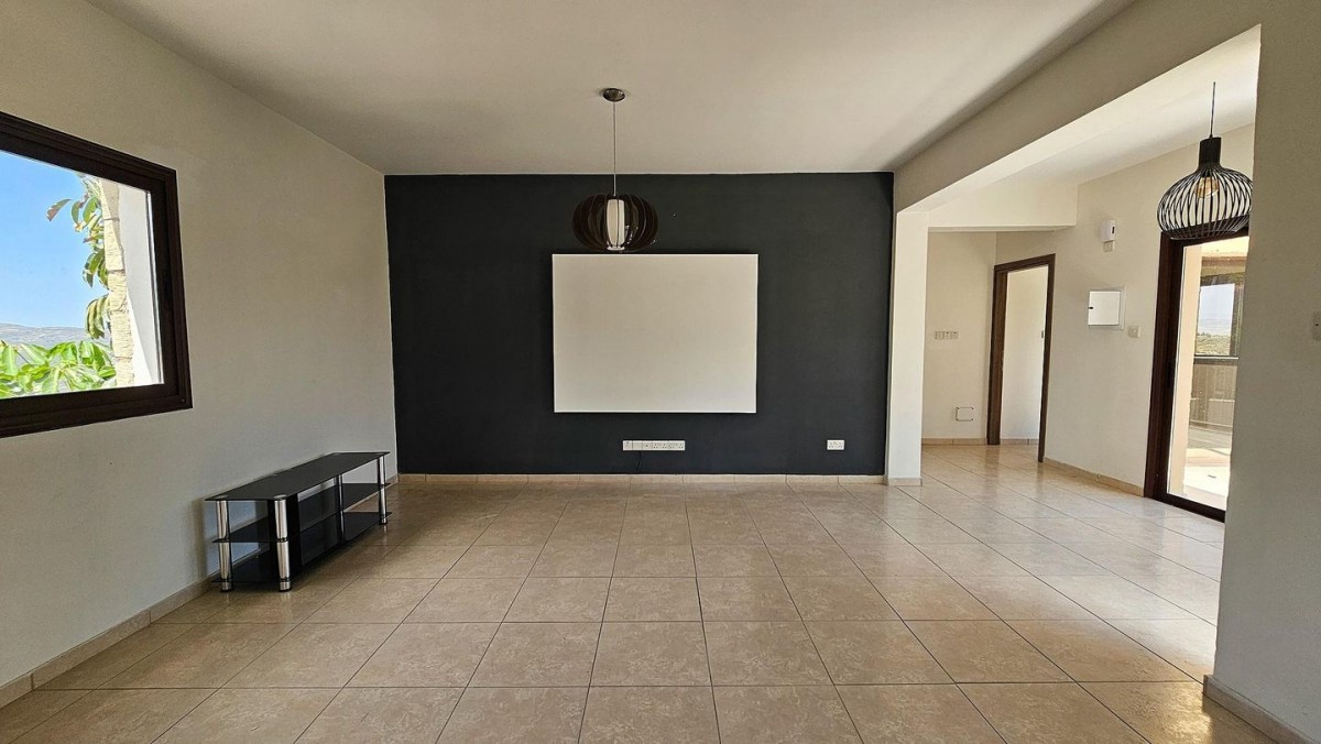 Duplex House with pool in Koili, Paphos