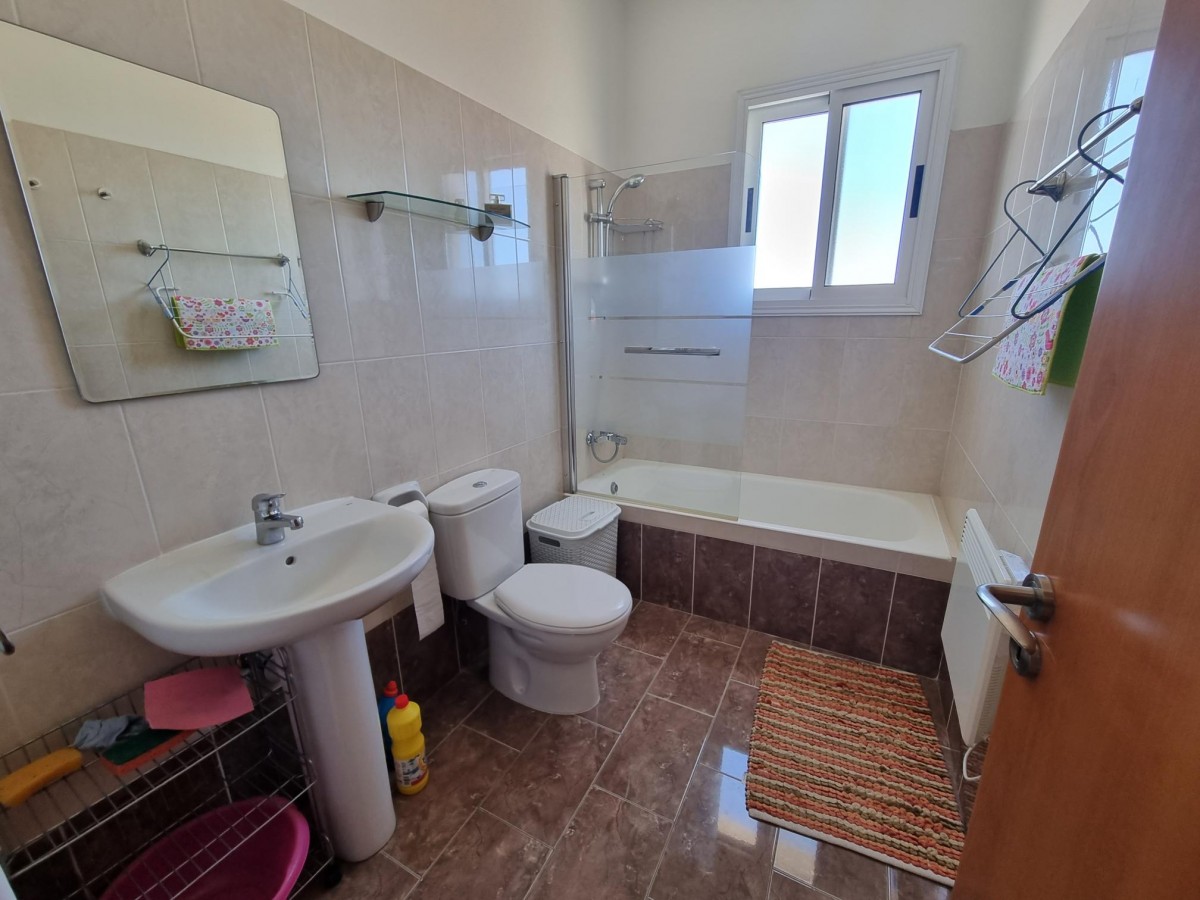 Apartment For Rent  in  Tala