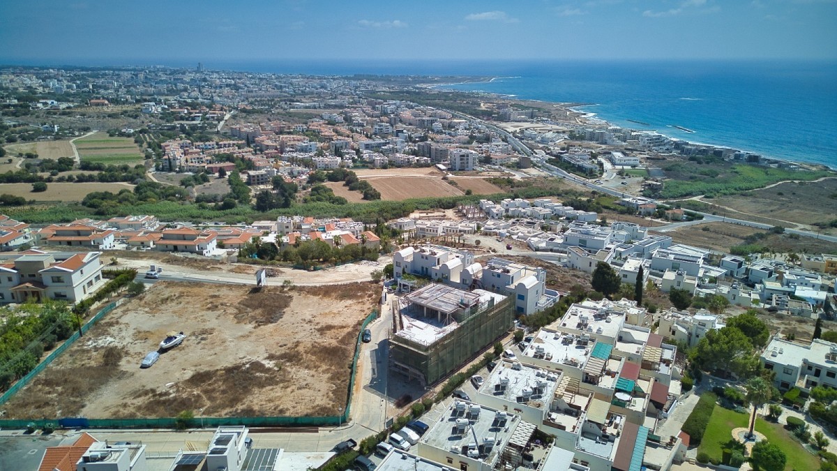 Apartment For Sale  in  Chlorakas