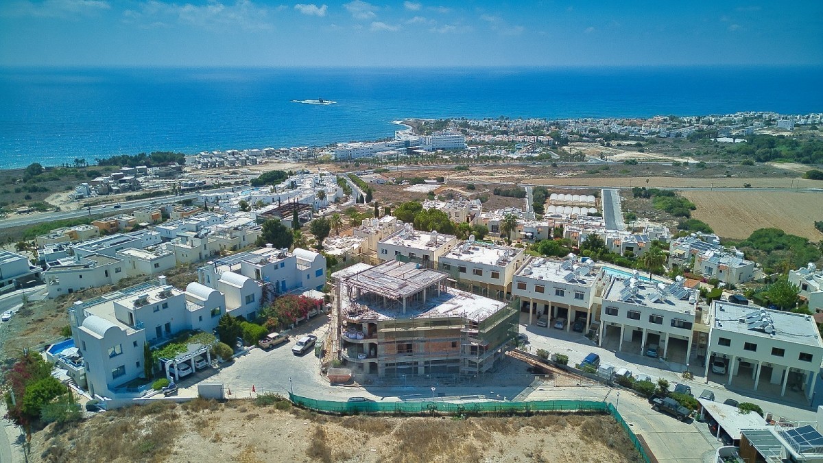 Apartment For Sale  in  Chlorakas