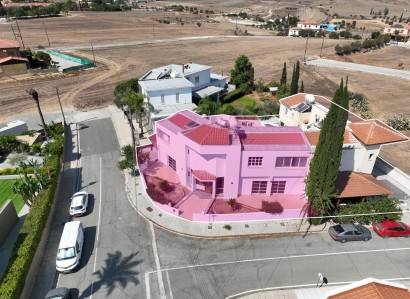 Deftera, Nicosia Semi Detached Villa For Sale | WW30104