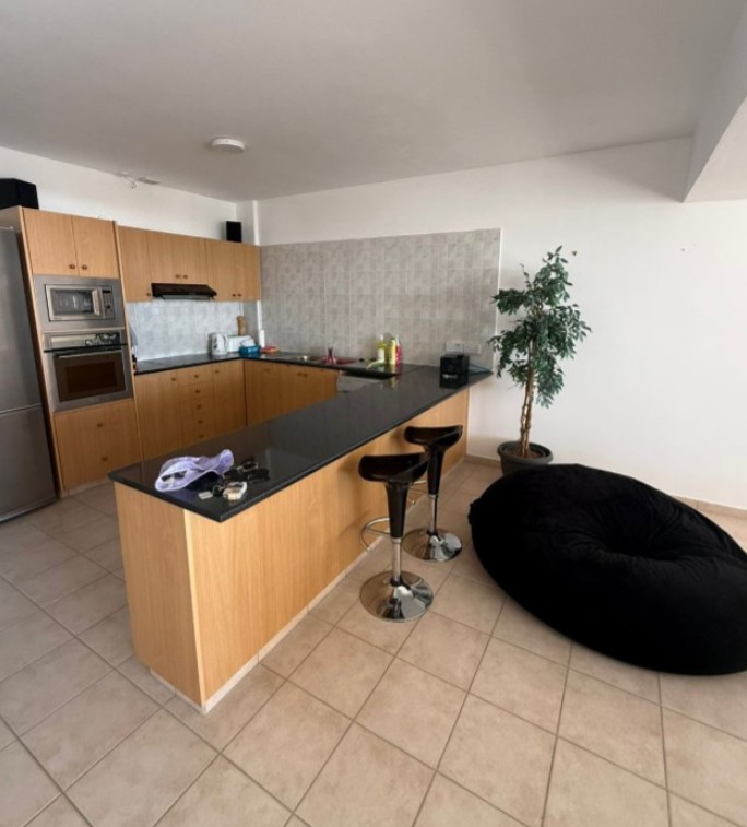 Apartment For Rent  in  Kissonerga