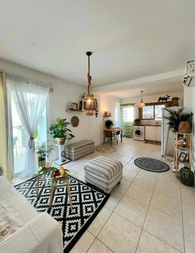 Apartment For Sale  in  Paphos