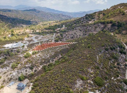 Trimiklini, Limassol Residential Field For Sale | WW30149