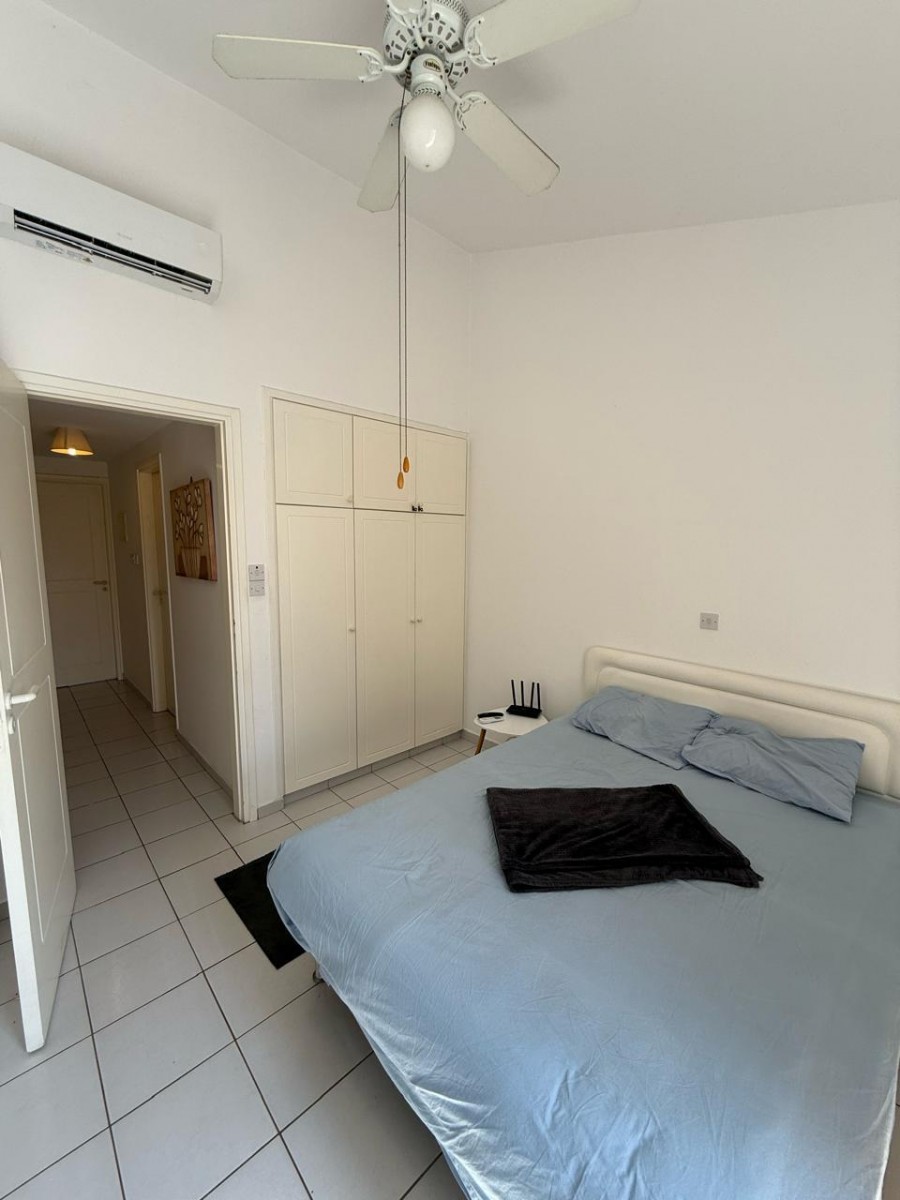 Town House / Maisonette For Rent  in  Kato Paphos - Universal