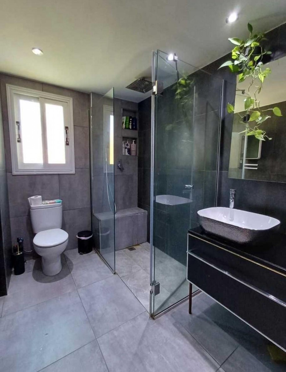 Town House / Maisonette For Rent  in  Kato Paphos - Universal
