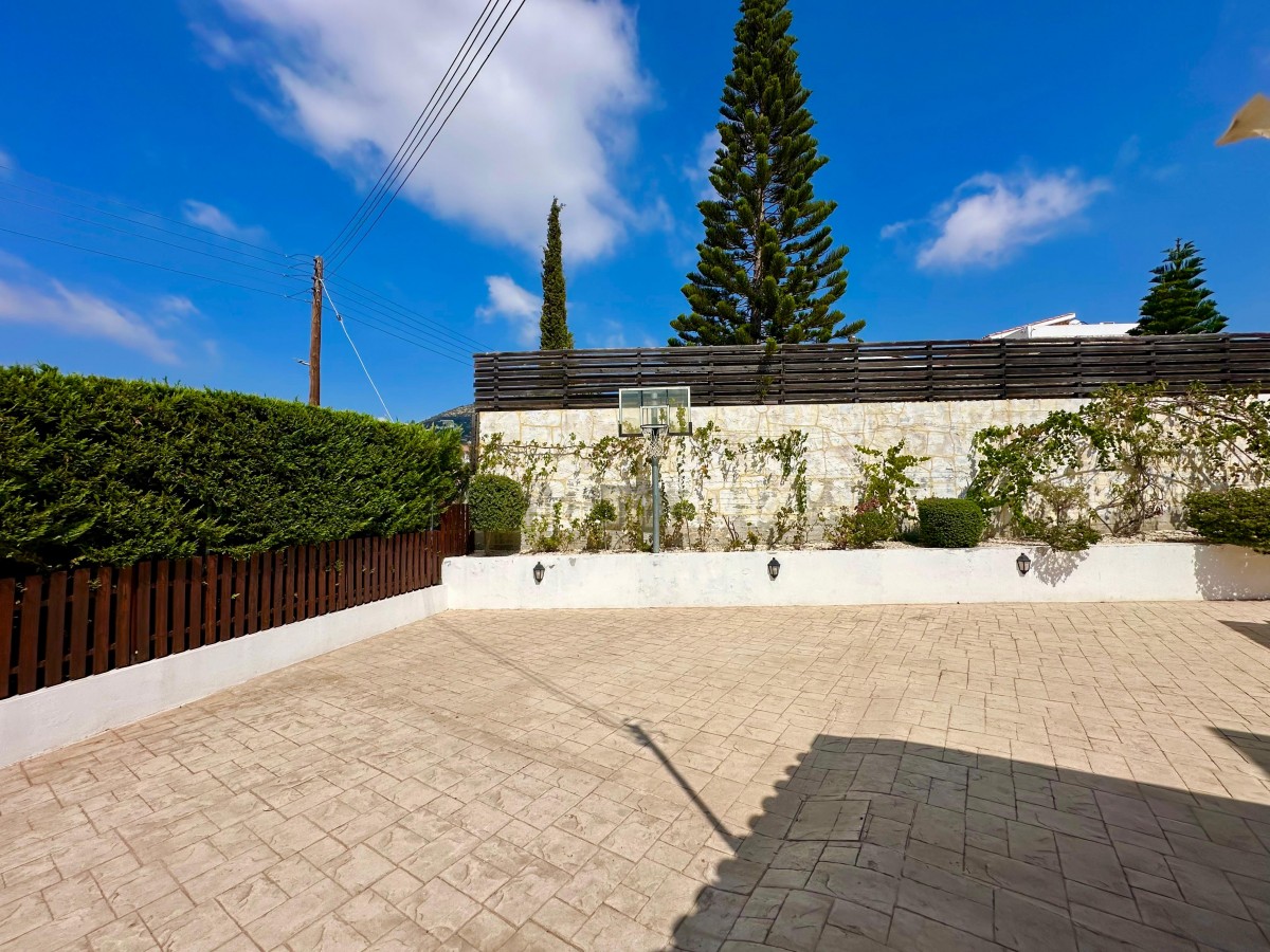 Detached Villa For Sale  in  Tala