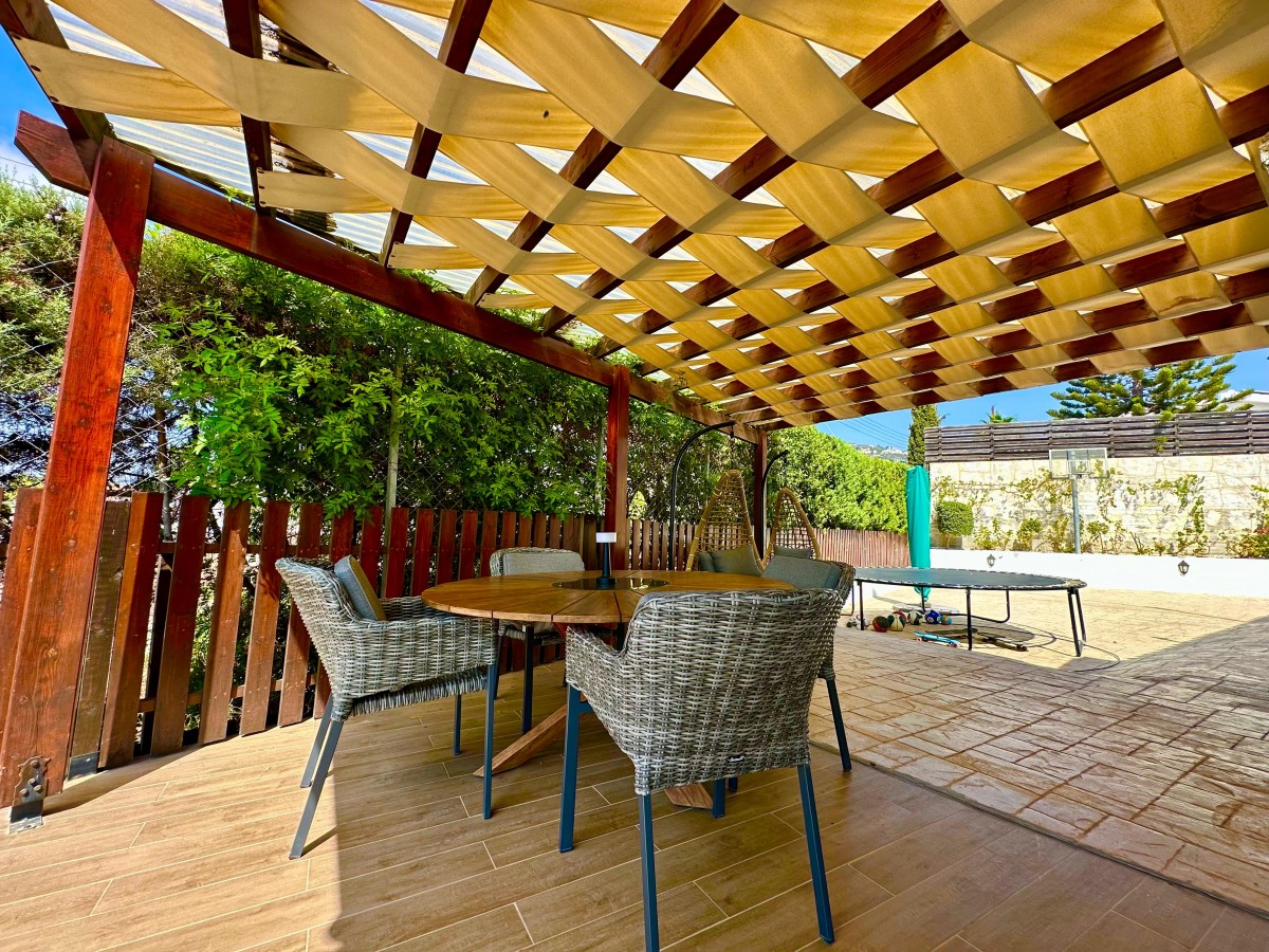 Detached Villa For Sale  in  Tala