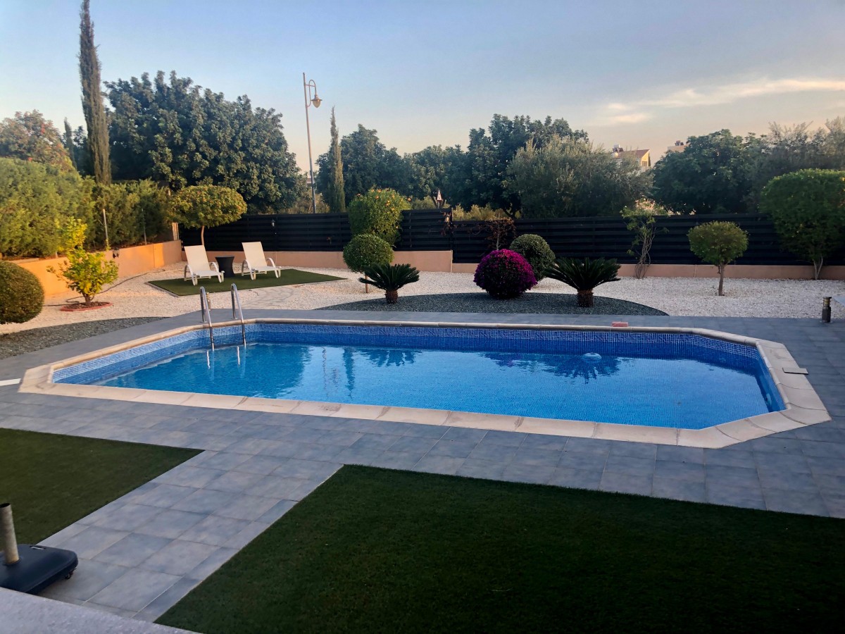 Detached Villa For Sale  in  Select Location