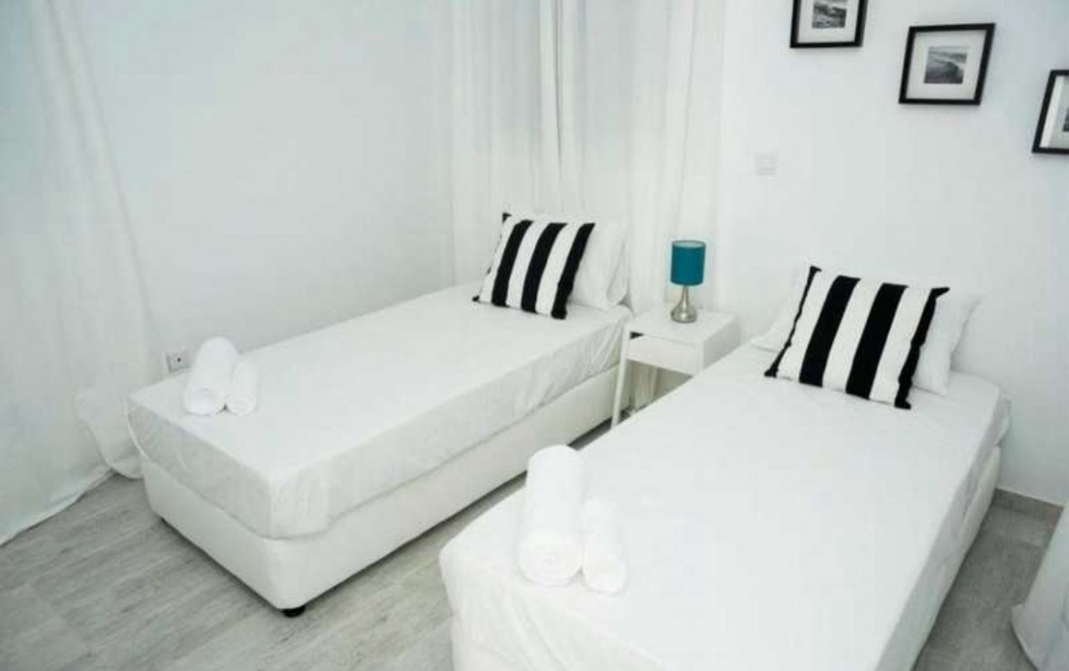 Detached Villa For Rent  in  Yeroskipou