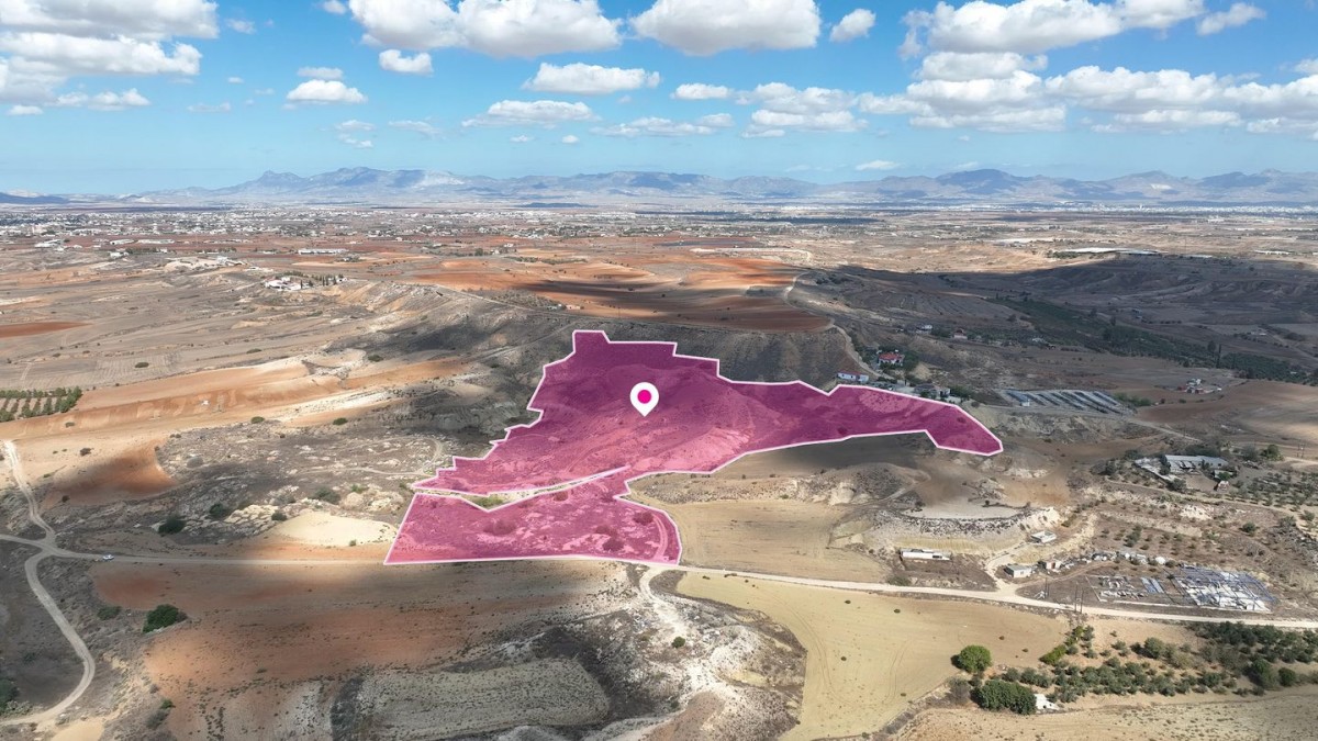 Deftera, Nicosia Agricultural Field For Sale | WW30303