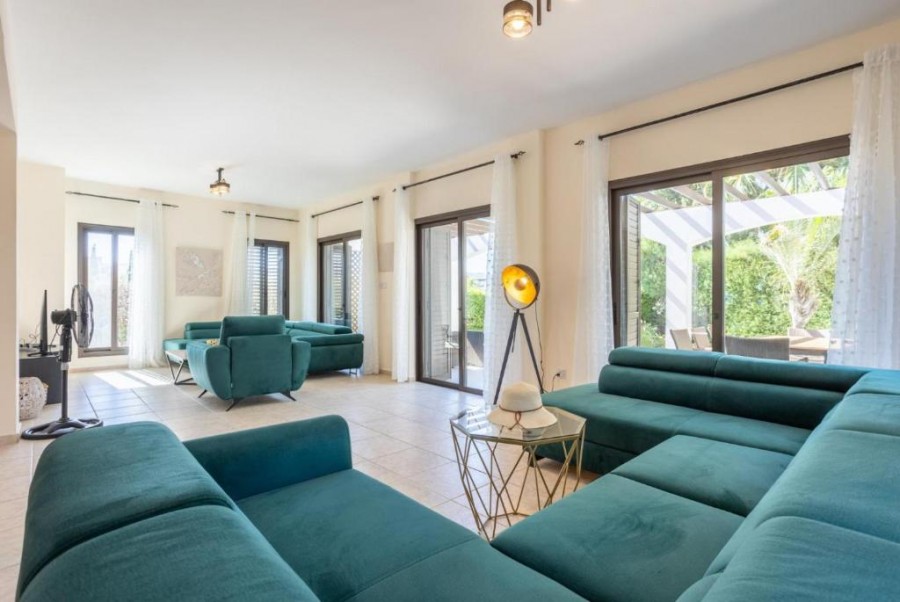 Detached Villa For Sale  in  Latchi