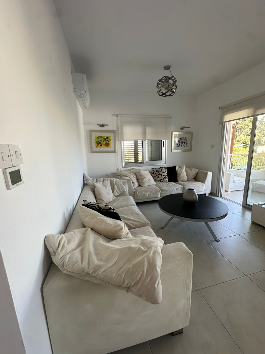 Paphos, Paphos Floor Apartment Rented | WW30356