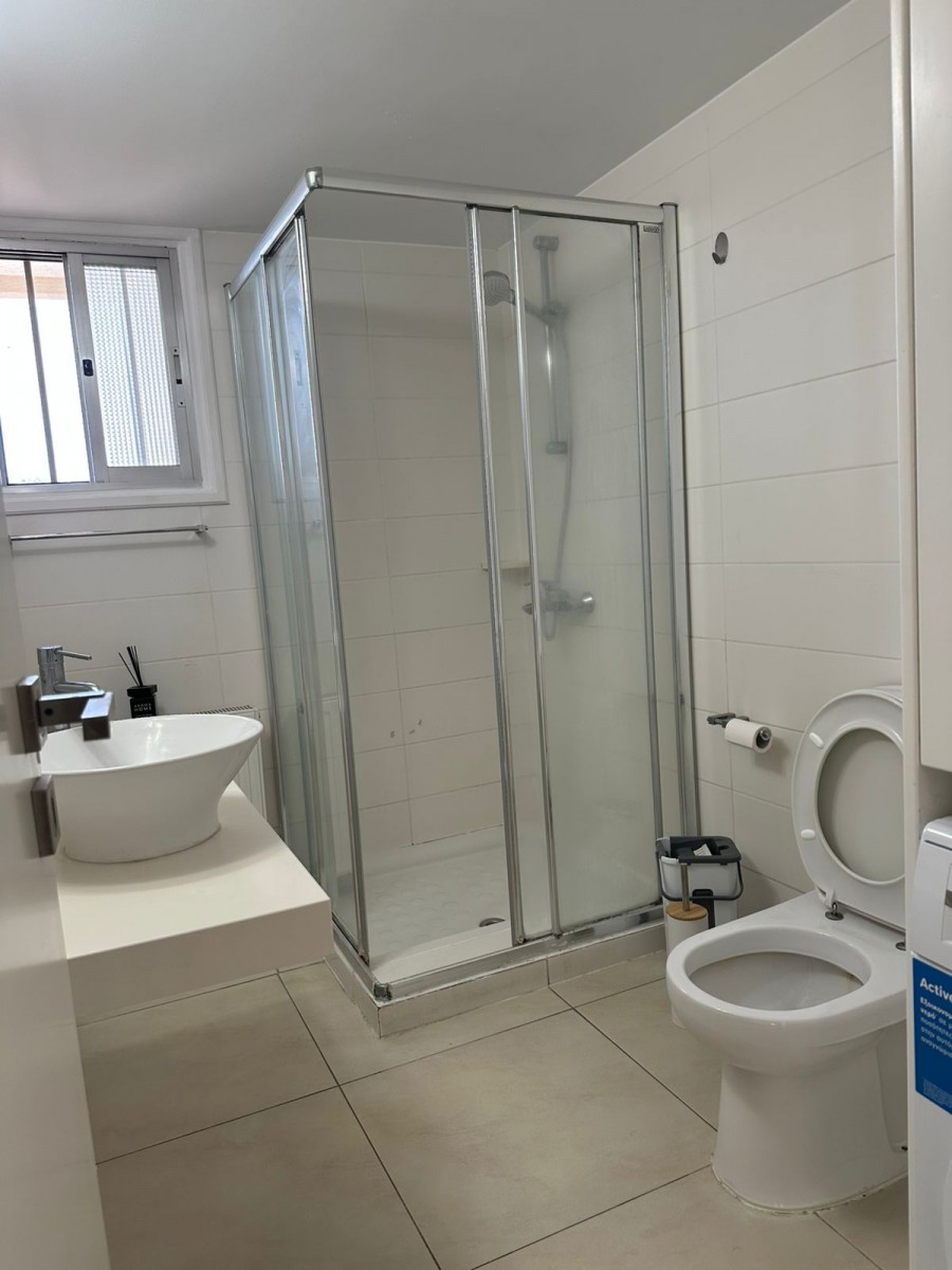 Floor Apartment For Rent  in  Paphos